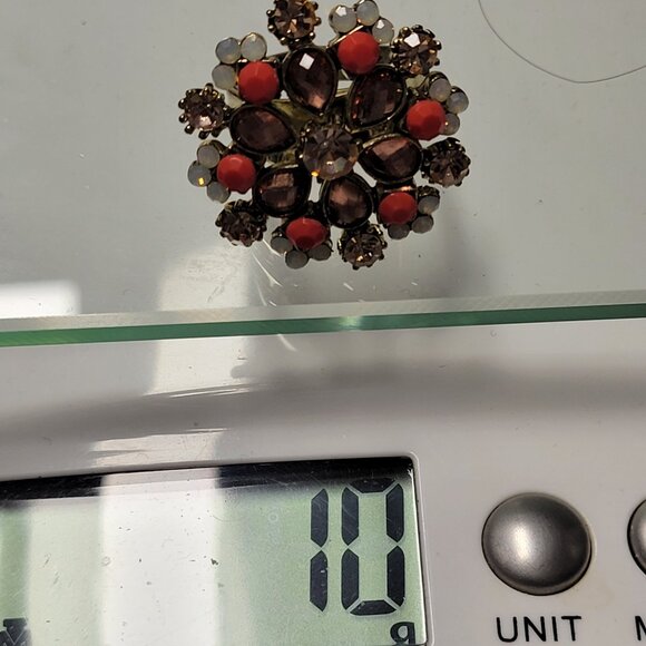 Coral and White Flower Ring,Crystal Floral Ring, Adjustable Flower Ring - Picture 11 of 14